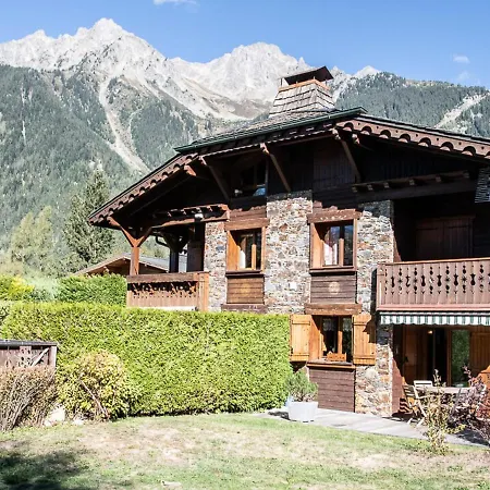 Bel Duplex A Avec Poele A Bois, Wifi, Parking - Fr-1-343-166 * Chamonix