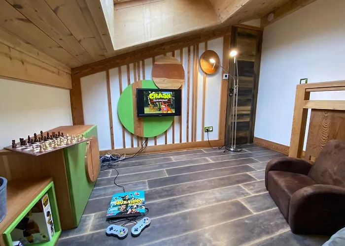 Bel Duplex A Avec Poele A Bois, Wifi, Parking - Fr-1-343-166 Apartman Chamonix